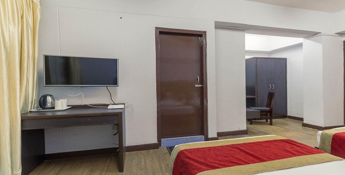 Hotel Orchid Annex シロン エクステリア 写真